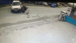 Beykoz’da akıl almaz kaza: Camdan arabanın içine düştü.