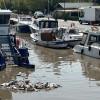 Kadıköy ve Beykoz’da şiddetli yağış sonrası derelerde çöp yığınları oluştu